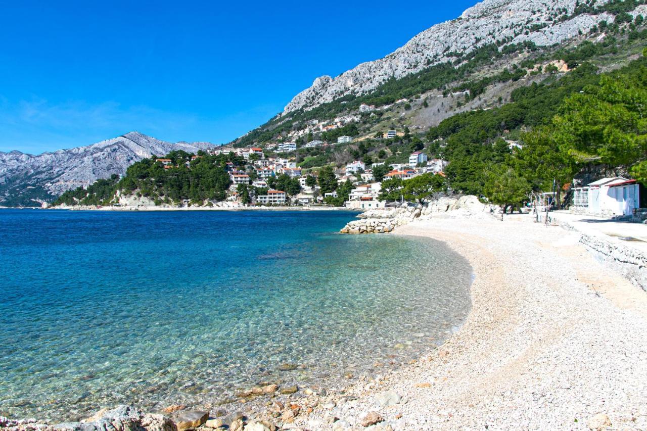 Apartments By The Sea Brela, Makarska - 20778 Esterno foto